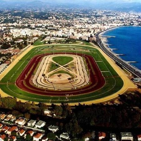 F2 neuf calme climatisé wifi parking - 1,5 km mer Cagnes-sur-Mer Extérieur photo